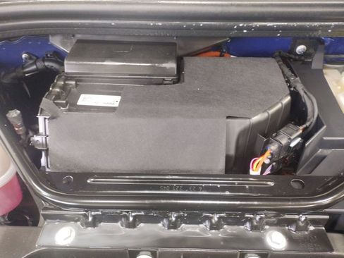 Used 2022 Volkswagen ID.4 Pro S image 8