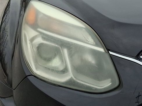 Used 2016 Chevrolet Equinox LTZ w/ Enhanced Convenience Package image 9