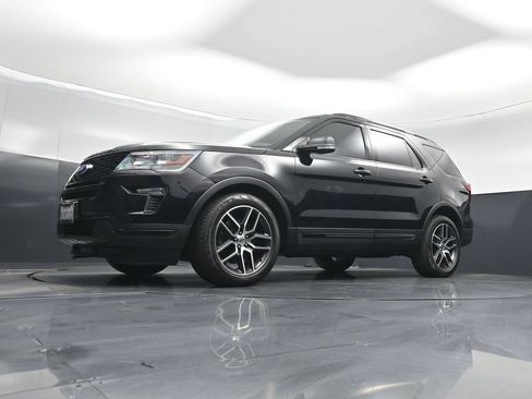 Used 2019 Ford Explorer Sport AWD/4WD image 46