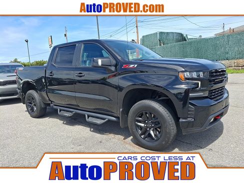 Used 2021 Chevrolet Silverado 1500 LT Trail Boss w/ LT Trail Boss Premium Package AWD/4WD image 1