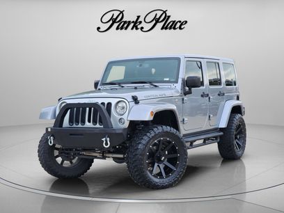 Used 2017 Jeep Wrangler Unlimited Sahara w/ Connectivity Group