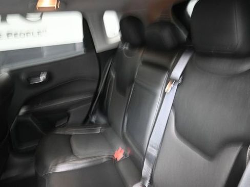 Used 2018 Jeep Compass Latitude w/ Popular Equipment Group AWD/4WD image 21
