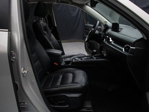 Used 2025 MAZDA CX-5 AWD 2.5 S w/ Preferred Package image 16