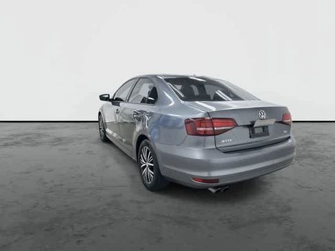 Used 2018 Volkswagen Jetta Wolfsburg Edition FWD image 2