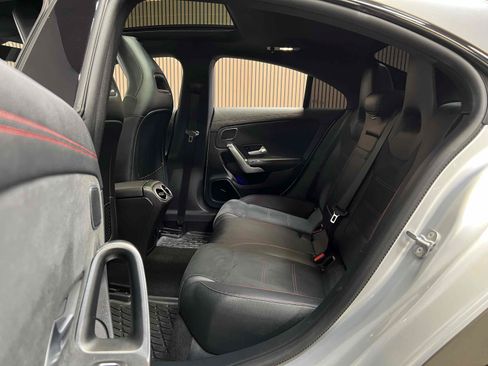 Used 2023 Mercedes-Benz CLA 250 4MATIC image 41
