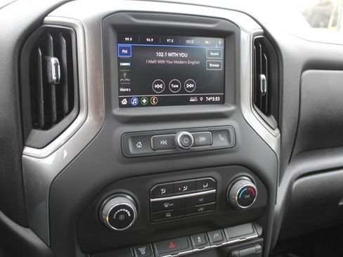 Used 2023 Chevrolet Silverado 3500 W/T w/ WT Fleet Convenience Package AWD/4WD image 15