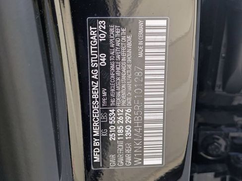 Used 2024 Mercedes-Benz GLC 300 4MATIC image 16