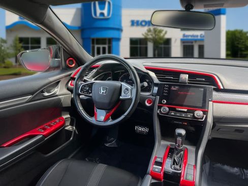Used 2019 Honda Civic Sport image 31