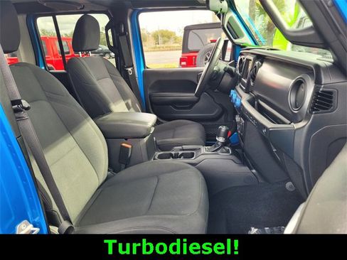 Certified 2022 Jeep Wrangler Unlimited Sport image 16