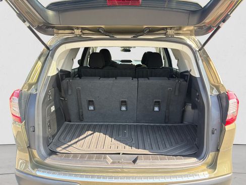 Certified 2022 Subaru Ascent Premium AWD/4WD image 6