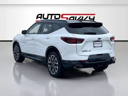 Used 2024 Chevrolet Blazer RS w/ Driver Confidence II Package AWD/4WD image 5