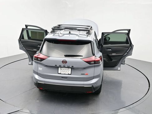 Used 2026 Nissan Rogue SV AWD/4WD image 23