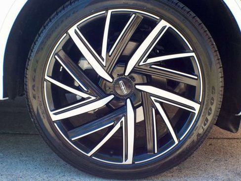 Used 2025 Lincoln Aviator Black Label w/ Jet Appearance Package AWD/4WD image 56