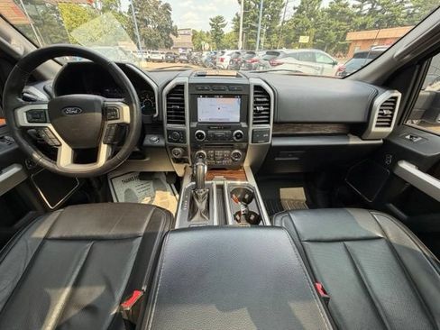 Used 2018 Ford F150 Lariat w/ Equipment Group 502A Luxury AWD/4WD image 13