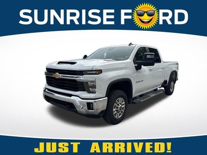 Used 2025 Chevrolet Silverado 2500 LT w/ Convenience Package
