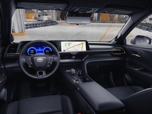 New 2026 Toyota Crown Signia AWD/4WD image 19