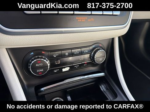 Used 2019 Mercedes-Benz CLA 250 image 19