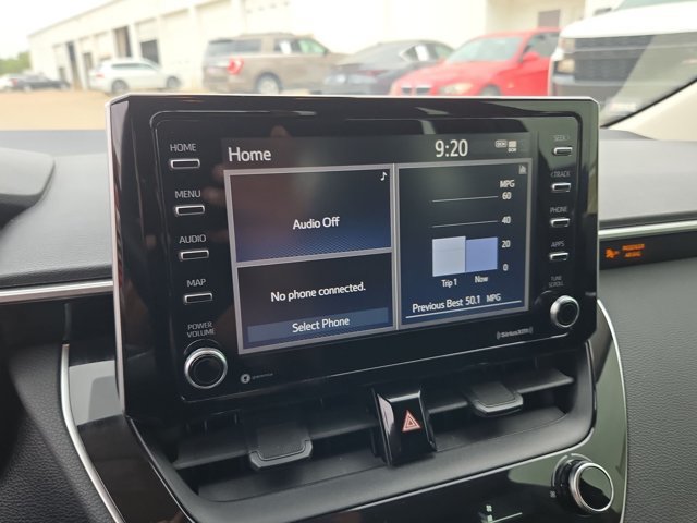 Used 2021 Toyota Corolla LE FWD image 13