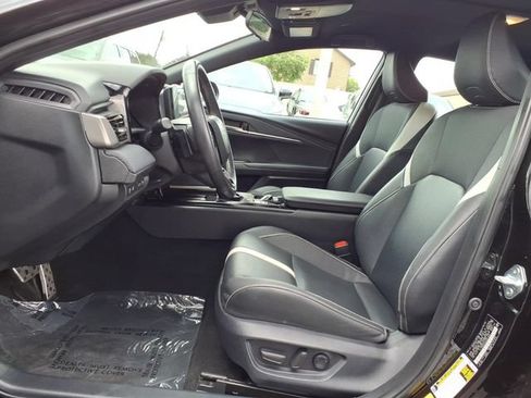 Used 2025 Toyota Camry SE FWD image 17