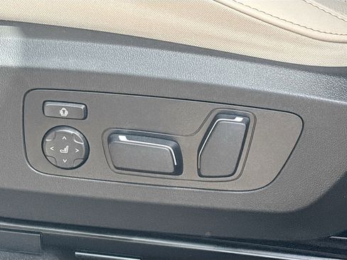 New 2026 BMW X3 xDrive30 w/ Premium Package image 25