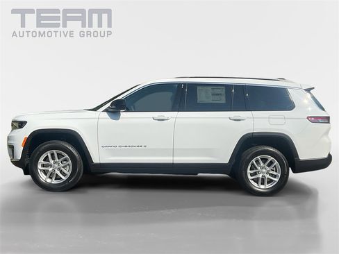 New 2025 Jeep Grand Cherokee L Laredo w/ Luxury Tech Group I image 4
