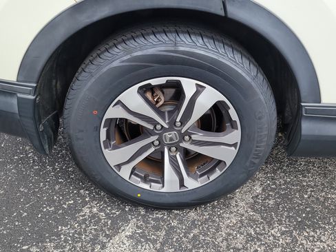 Used 2017 Honda CR-V LX image 9