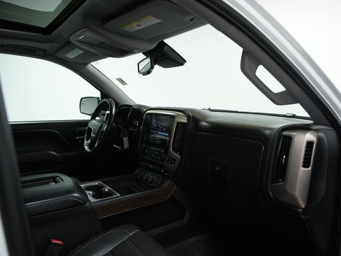 Used 2018 GMC Sierra 1500 Denali w/ Denali Ultimate Package image 19