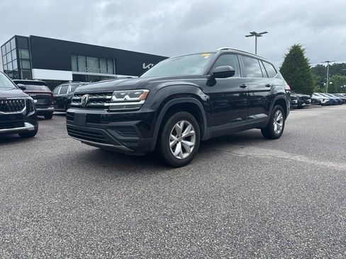 Used 2019 Volkswagen Atlas S FWD image 2