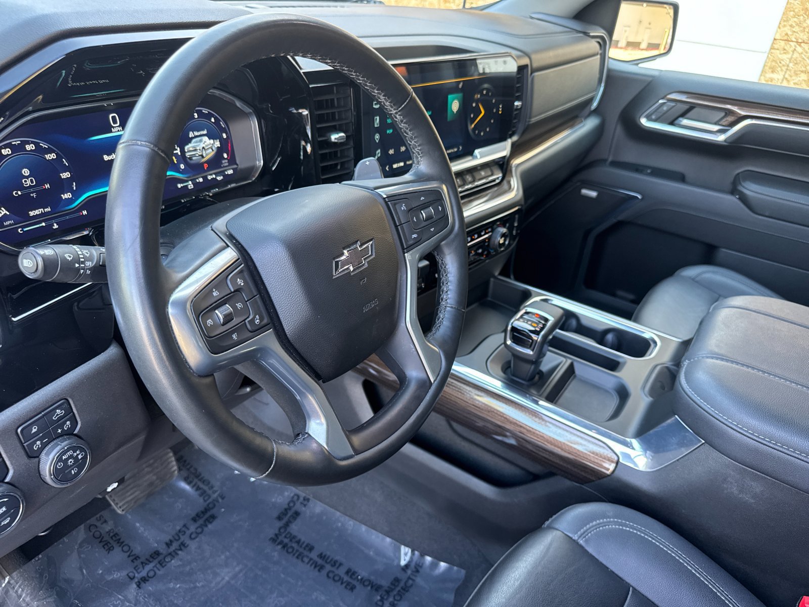 Used 2023 Chevrolet Silverado 1500 RST w/ Convenience Package II AWD/4WD image 10