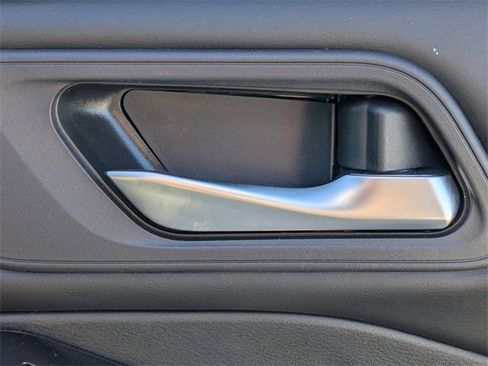 Used 2023 Nissan Rogue SL w/ SL Premium Package image 34