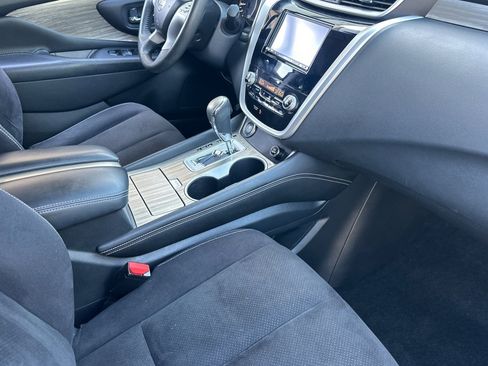 Used 2016 Nissan Murano SV AWD/4WD image 33
