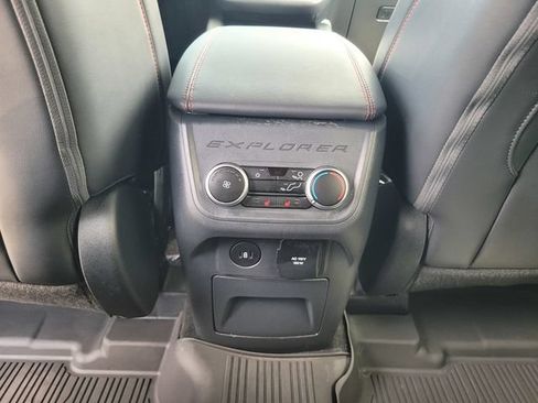 Certified 2025 Ford Explorer ST-Line w/ Premium Package RWD image 15