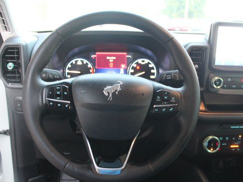 Used 2024 Ford Bronco Sport Outer Banks AWD/4WD image 14