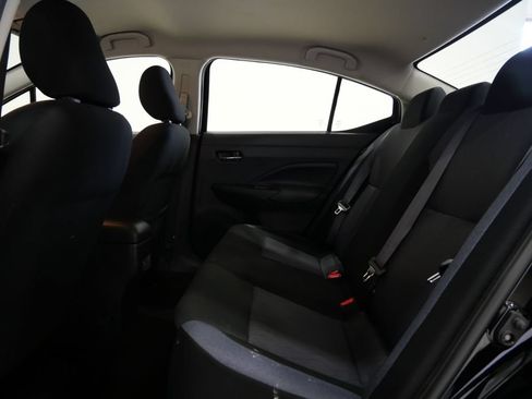 Used 2025 Nissan Versa SV FWD image 22