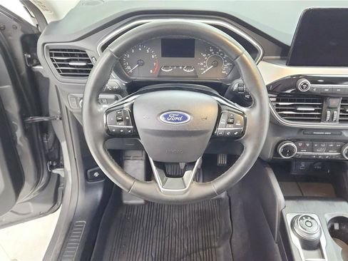 Used 2022 Ford Escape SE w/ Convenience Package image 30