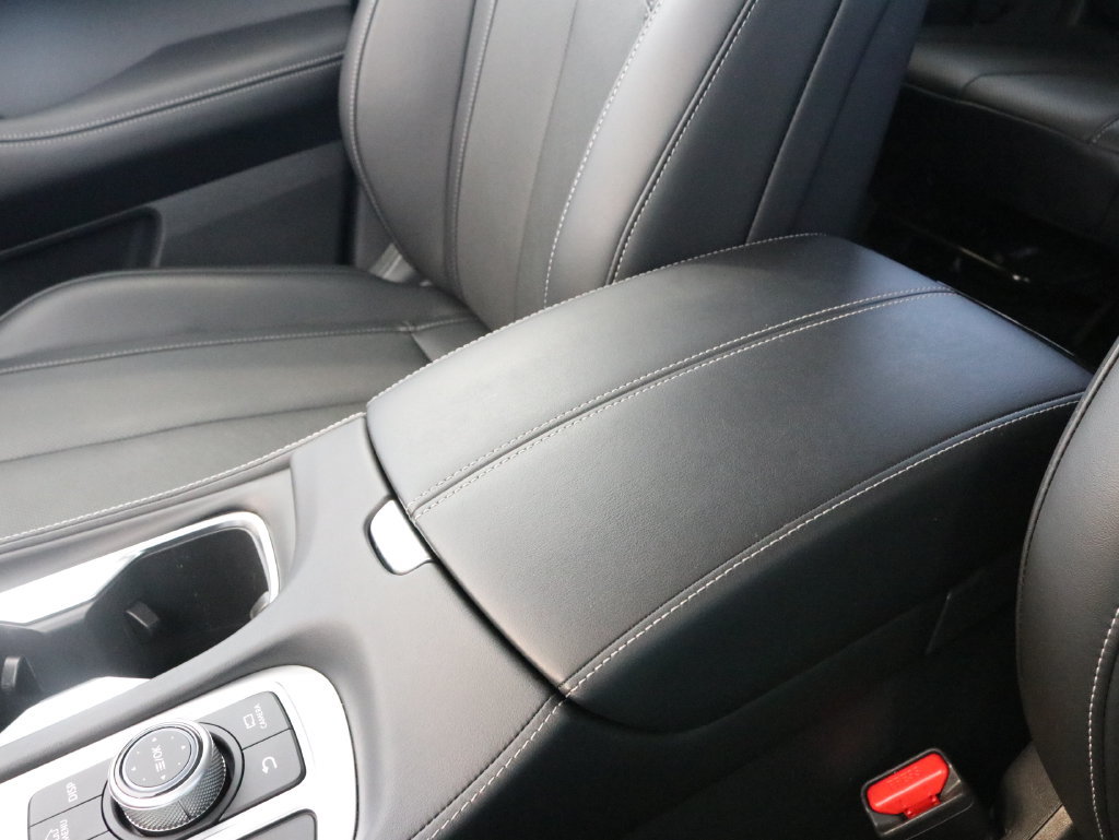 Used 2025 INFINITI QX60 Pure AWD/4WD image 21