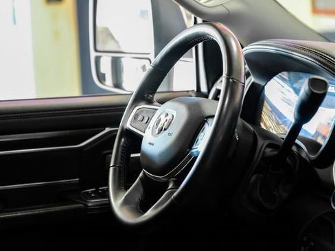 Used 2024 RAM 3500 Laramie w/ Towing Technology Group image 14