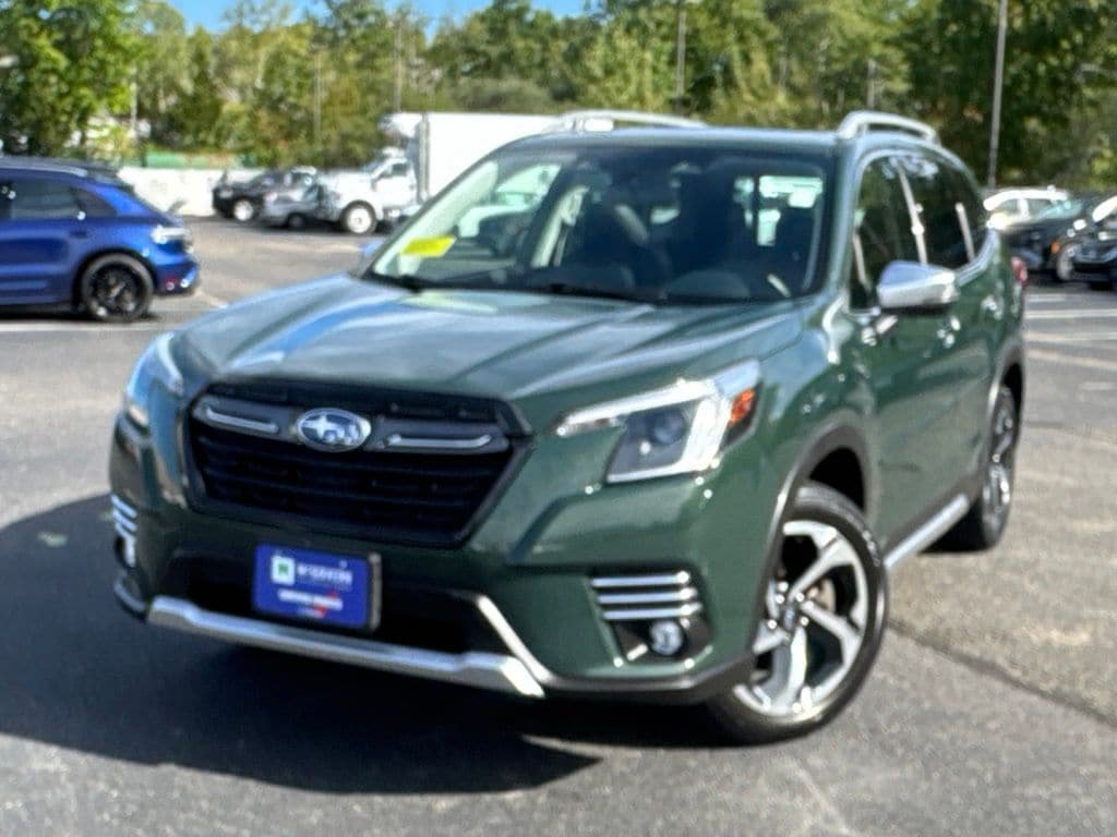 Used 2023 Subaru Forester Touring AWD/4WD image 1