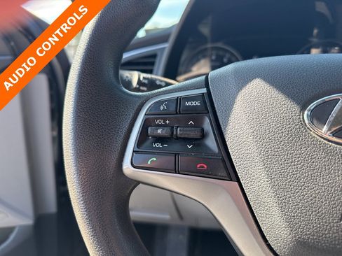 Used 2018 Hyundai Elantra SEL image 9