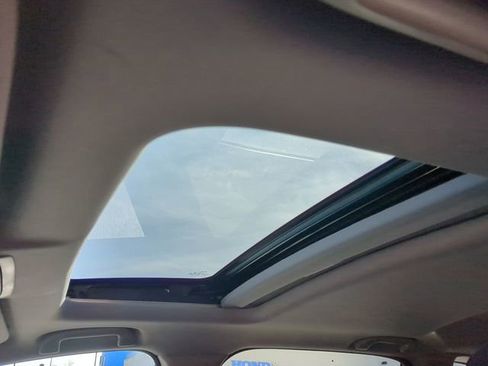 Used 2019 Honda CR-V EX image 19