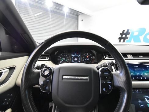Used 2020 Land Rover Range Rover Velar S image 25