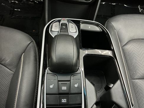 Used 2019 Hyundai Ioniq Limited FWD image 37
