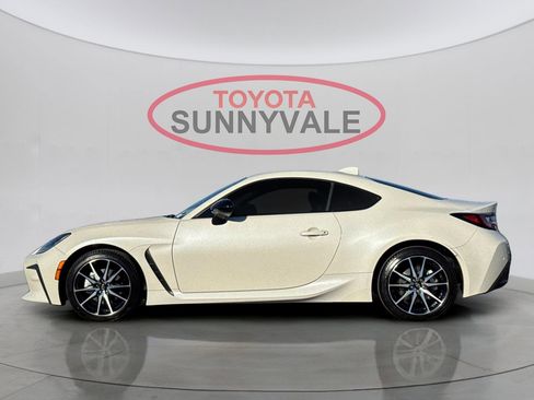 Certified 2023 Toyota GR86 image 7