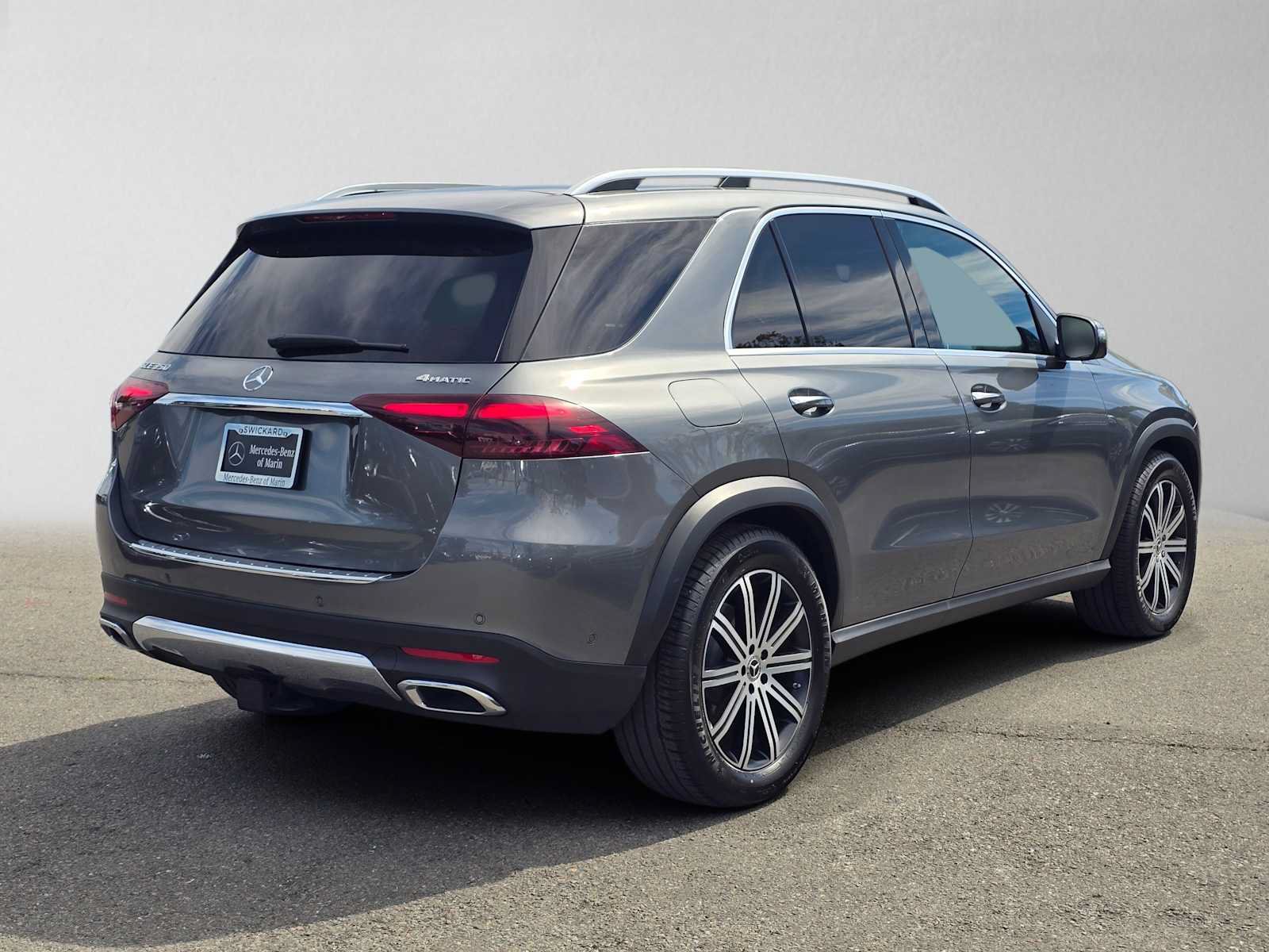 Used 2026 Mercedes-Benz GLE 350 4MATIC image 3
