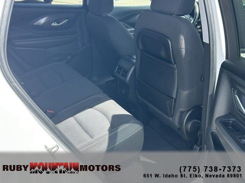 Used 2022 GMC Terrain SLE w/ Driver Convenience Package AWD/4WD image 23