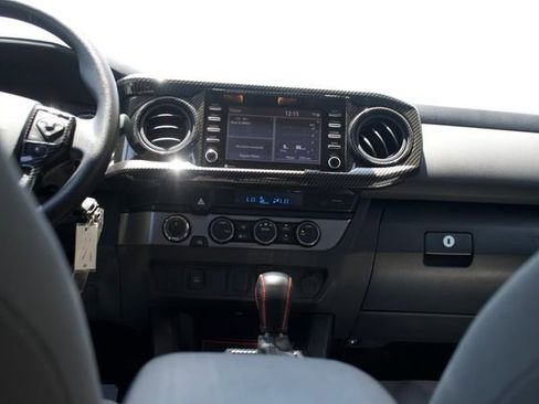 Used 2023 Toyota Tacoma SR AWD/4WD image 11