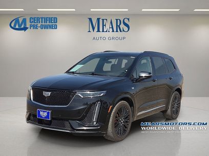 Used 2024 Cadillac XT6 Sport w/ Platinum Package