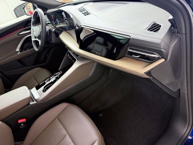 Certified 2025 Audi Q5 Premium w/ Premium Plus AWD/4WD image 19