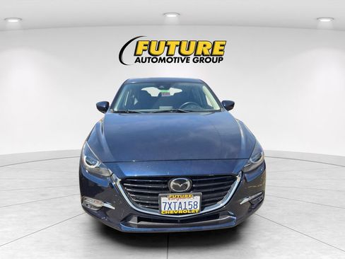 Used 2017 MAZDA MAZDA3 Grand Touring w/ Premium Equipment Package FWD image 2