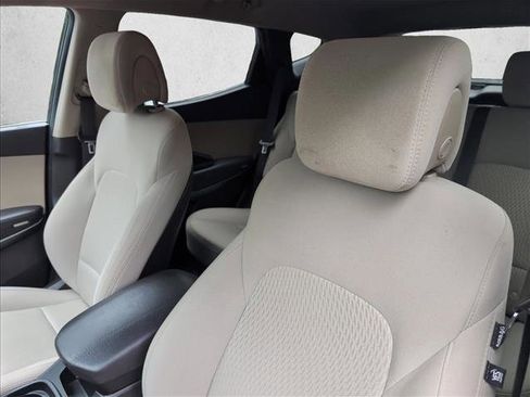 Used 2017 Hyundai Santa Fe Sport FWD image 10